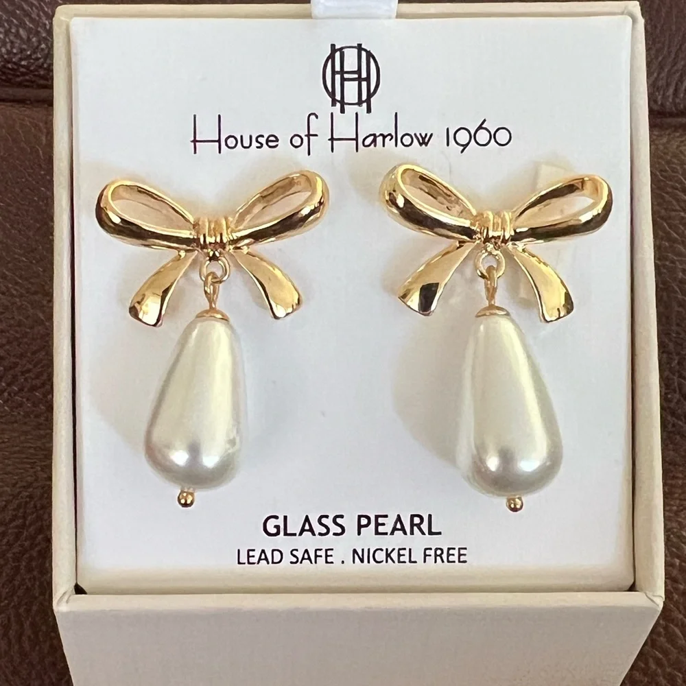 *Sold House of Harlow 1960 Glass Pearl Dangle Drop Earrings with Gold Bow Detail - Picture 1 of 13